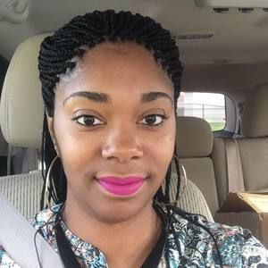 Meet your Posher, Nakia